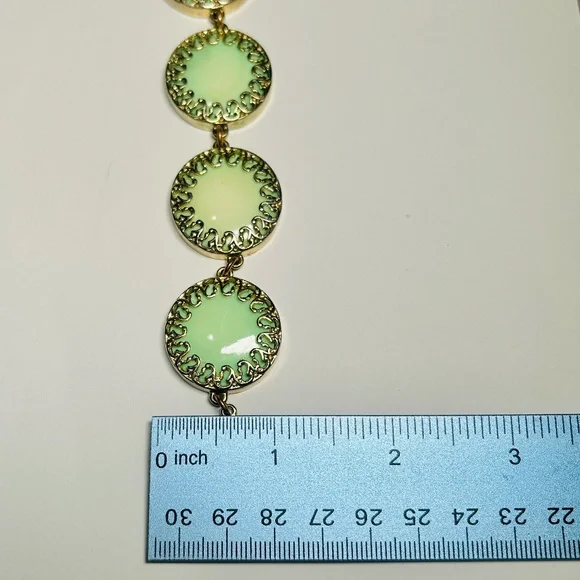 Vintage Abalone Sea Green Round Scrolled Gold Plated Toggle Bracelet - Picture 14 of 15